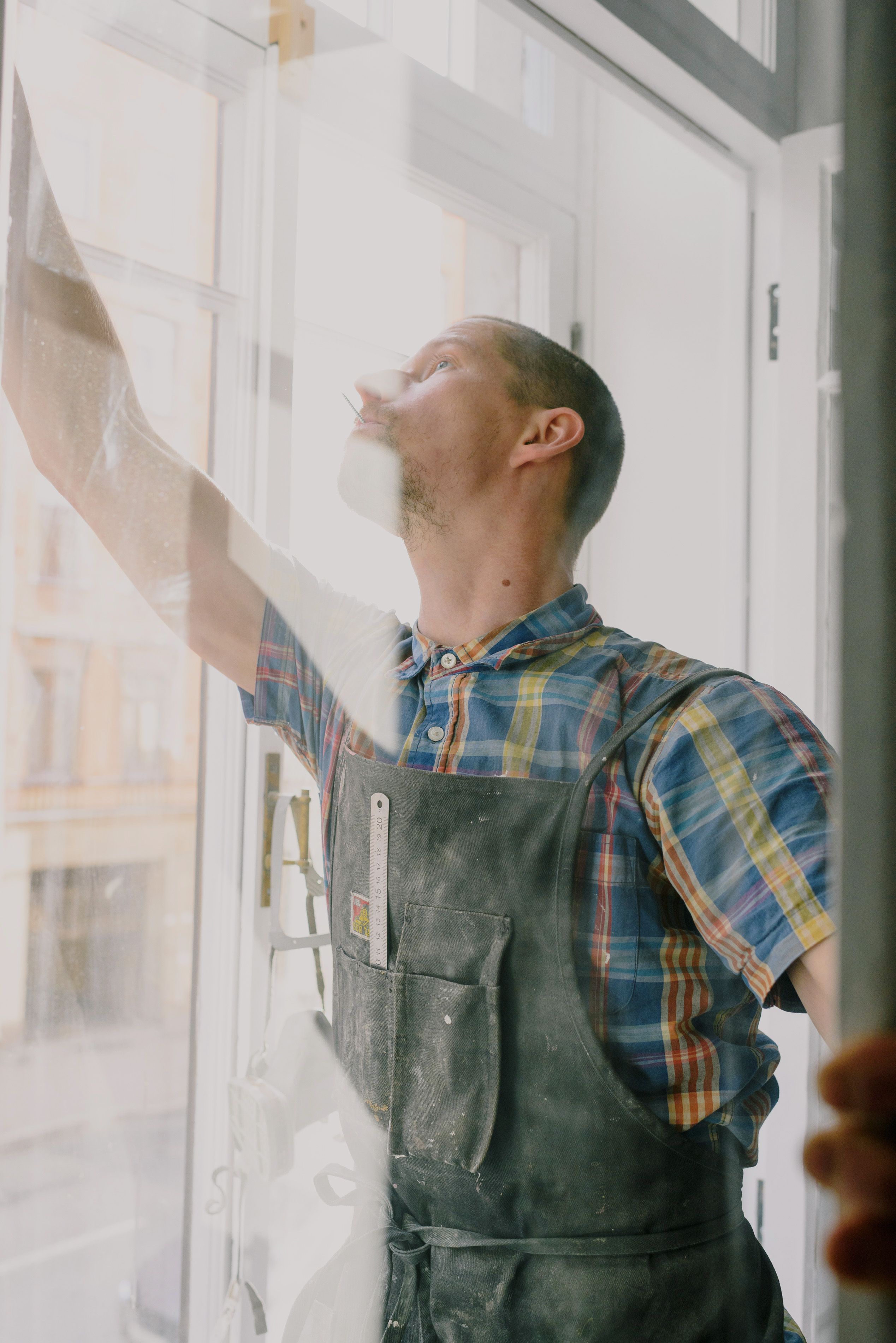 Modern window installation project